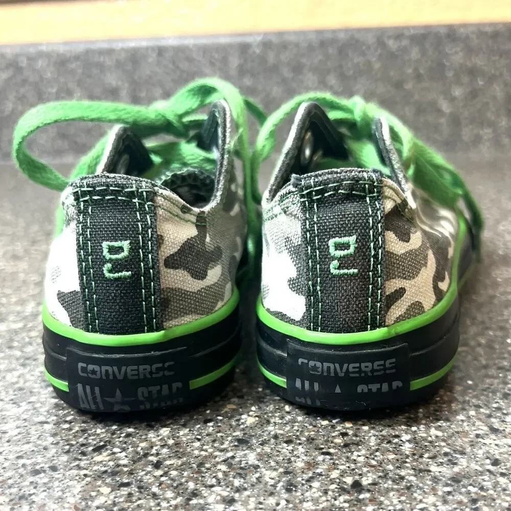 Converse All Star Little Kids Size 10.5 Low Top Camo Canvas Sneaker Shoe Lace Up